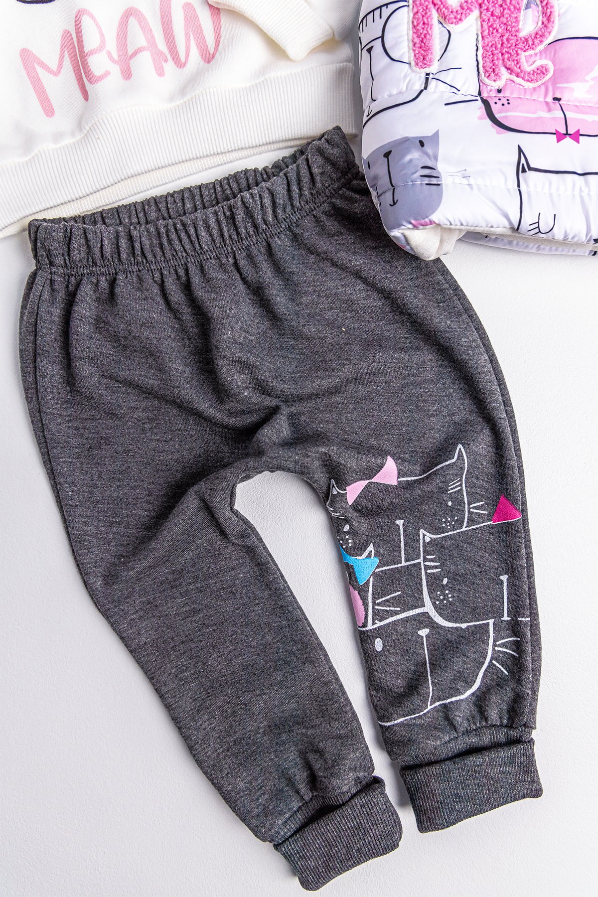 Kız Bebek Takım Kedi Desenli Kız Bebek Şişme Yelekli Takım