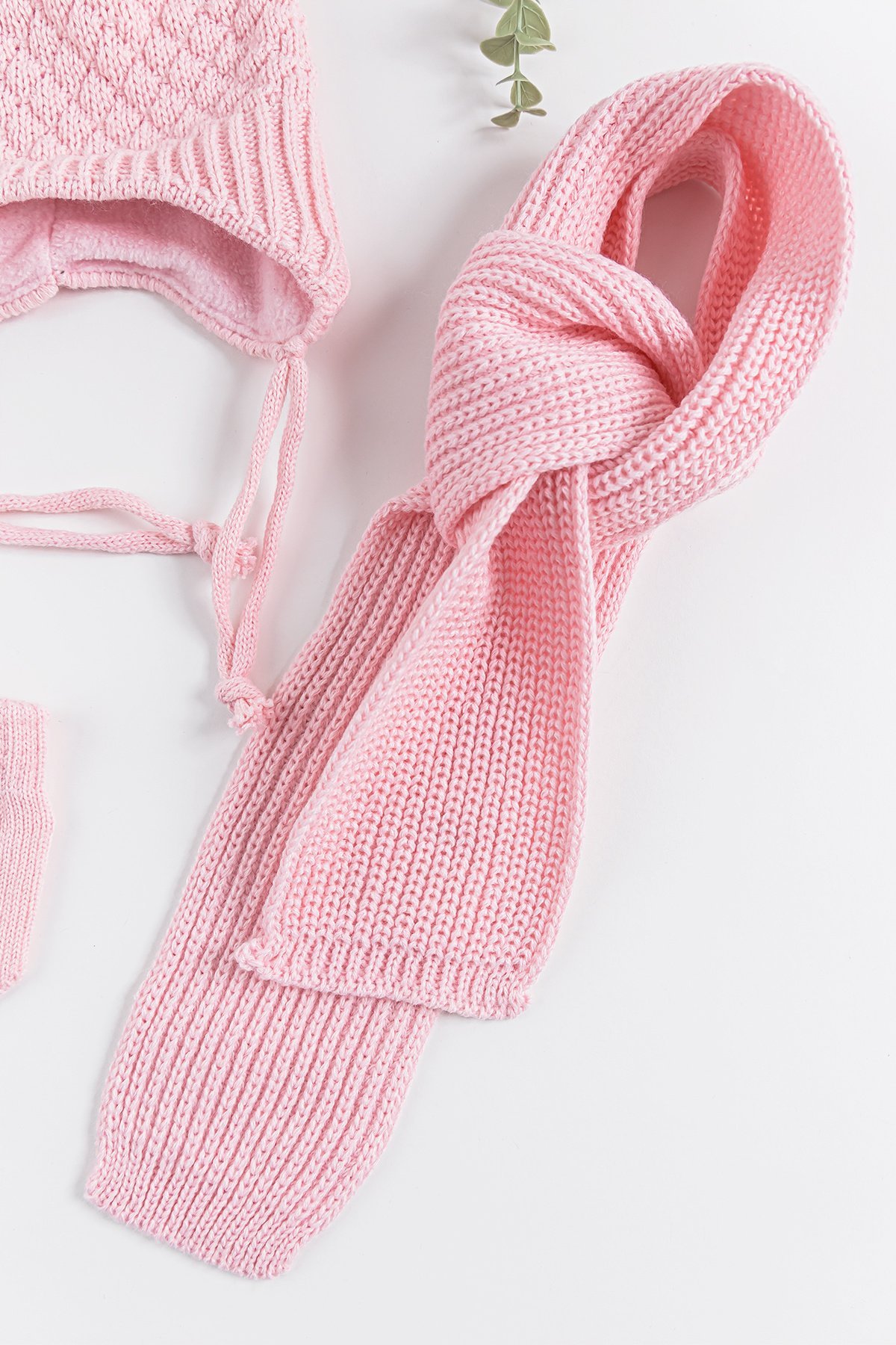 Ponponlu 0-18 Ay Kız Bebek Atkı Bere Eldiven Takımı