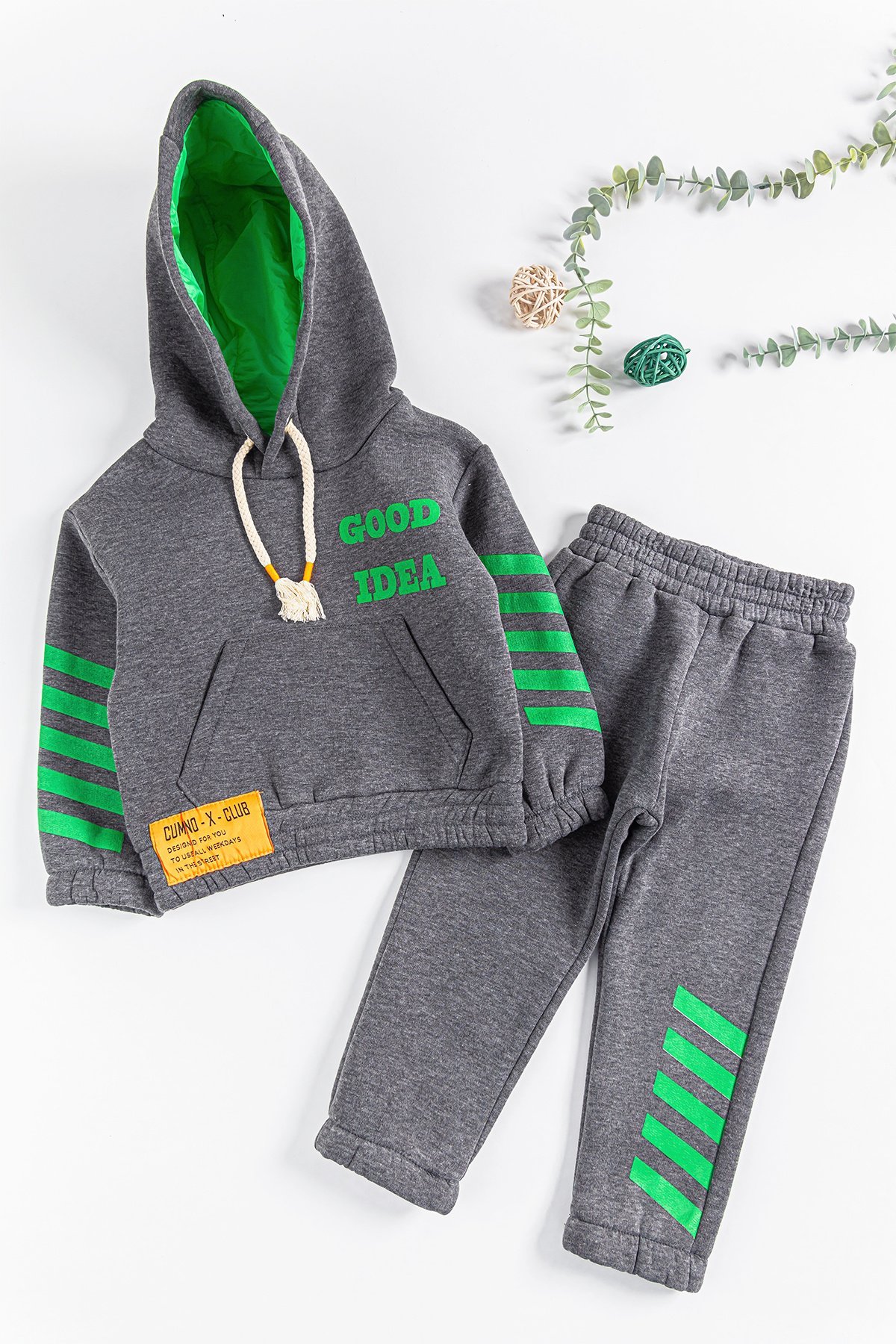 Kapüşonlu Çizgi Şeritli Erkek Çocuk Eşofman Takımı Füme - 4 Yaş