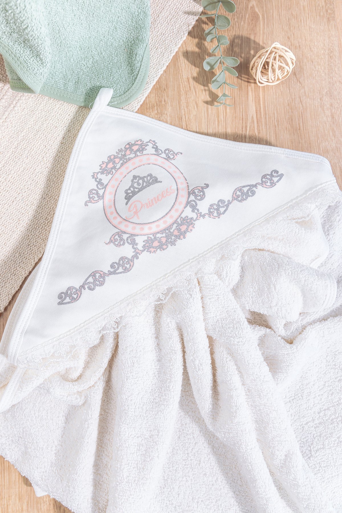 Prenses Baskılı Dantelli 2'li Pamuklu Bebek Havlu Seti