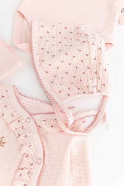 Çiçek Desenli Fırfırlı Pamuklu 10 Parça Kız Bebek Hastane Çıkışı Bebek Takımı