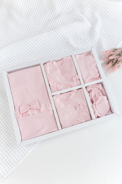 Fistolu Kendinden Desenli 10'lu Kız Bebek Hastane Çıkışı Bebek Takımı