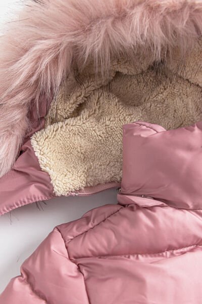 Arma Detaylı Kapüşonlu İçi Welsoft Kız Çocuk Şişme Mont