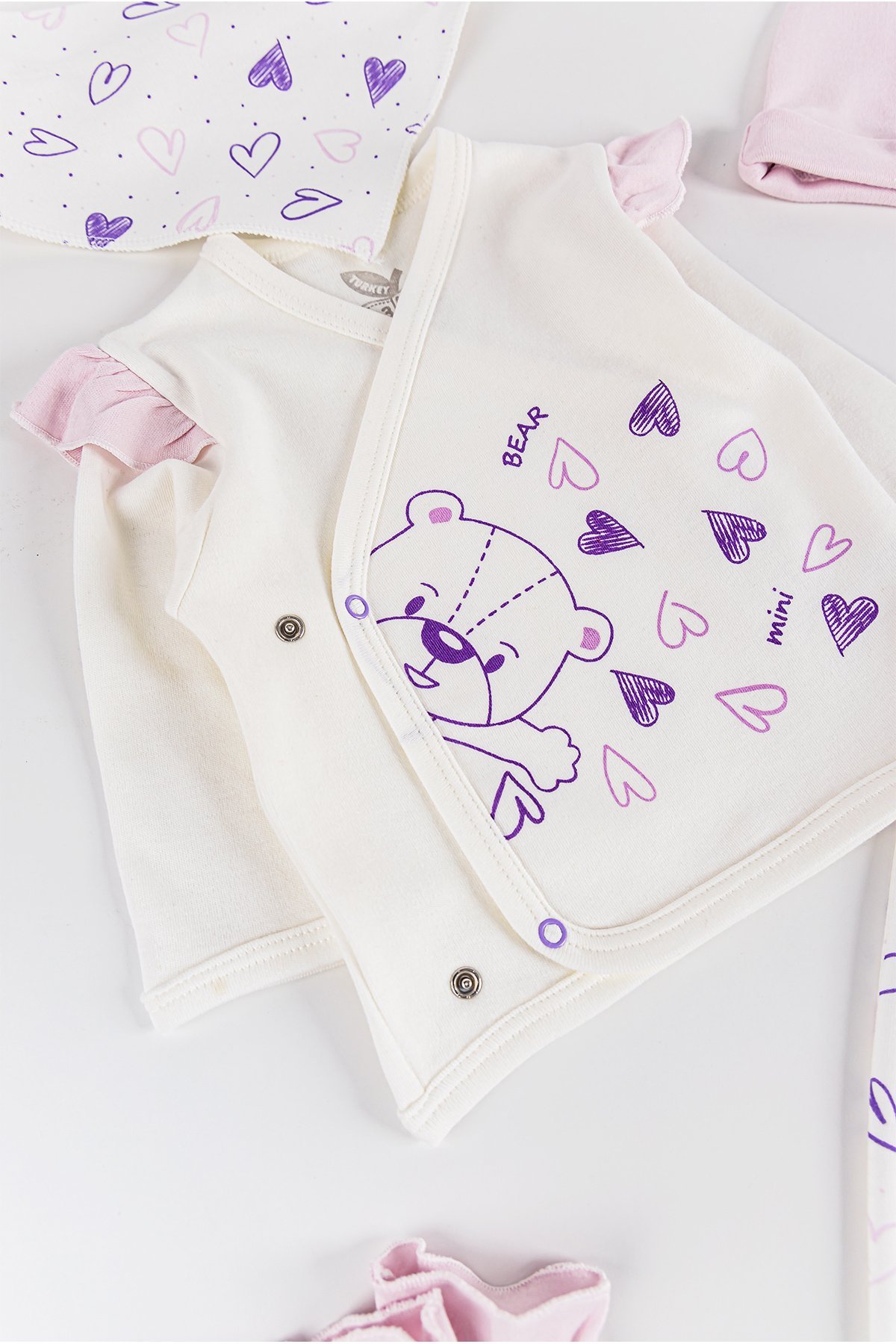 Kalp Desenli Fırfırlı 5'li Kız Bebek Hastane Çıkışı Bebek Takımı