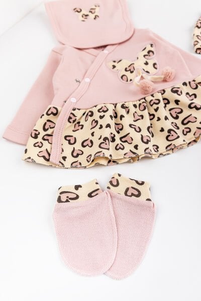 Leopar Desenli Pamuklu 5 Parça Kız Bebek Hastane Çıkışı Bebek Takımı