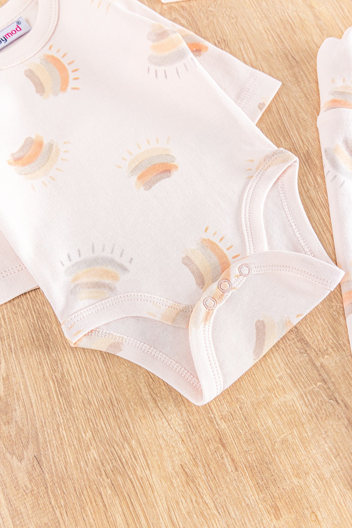 Gökkuşağı Desenli Şapkalı 3'lü Kız Bebek Takım