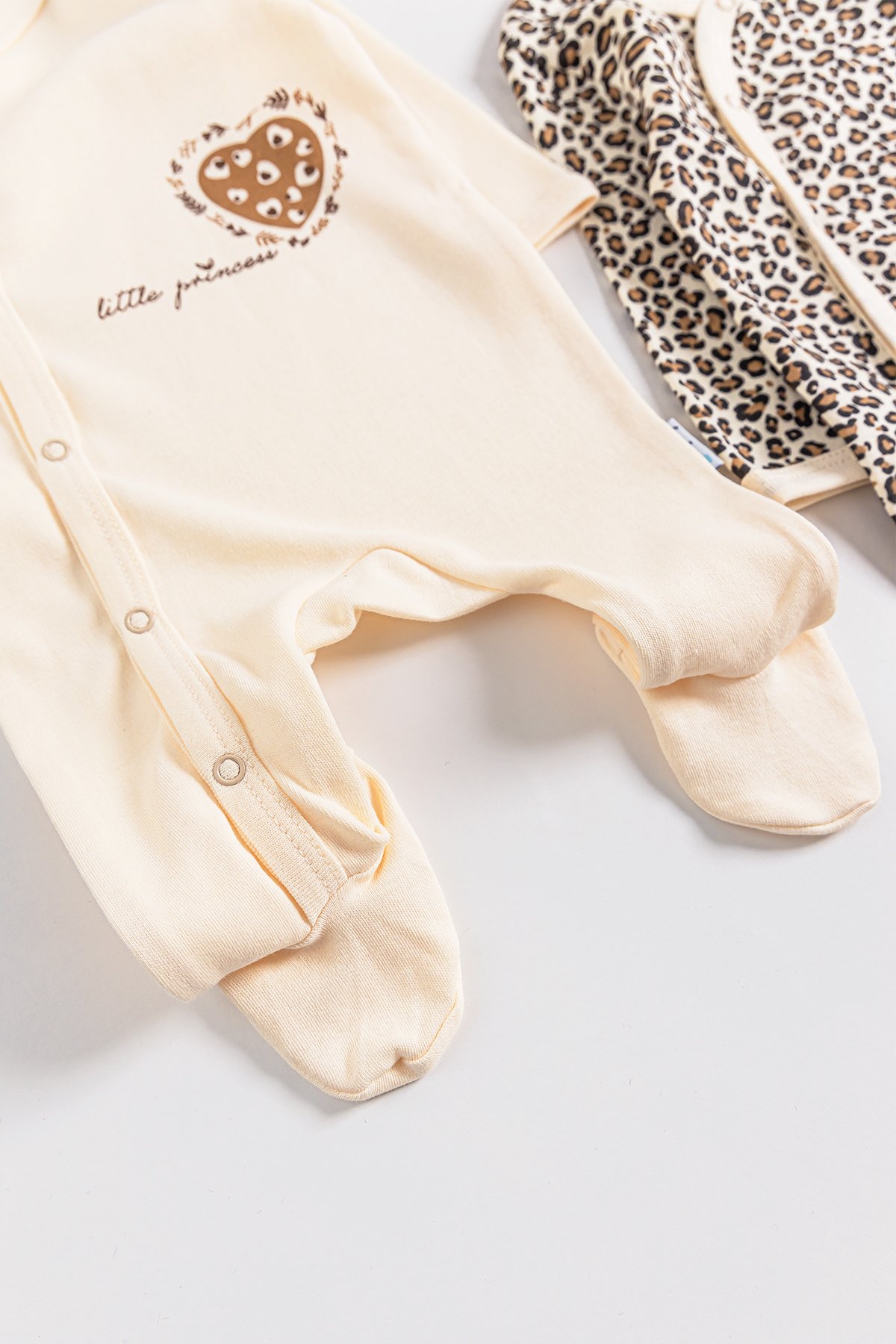 Leopar Desenli 2'li Uzun Kollu Kız Bebek Tulum Takım