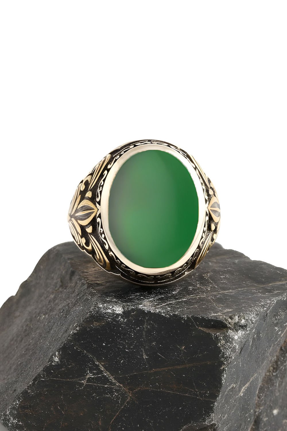 Yeşil Akik Taşlı Gümüş Erkek Yüzük