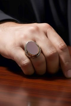 Akik Taşlı Büyük Boy Gravür Sarmaşık Model Yüzük