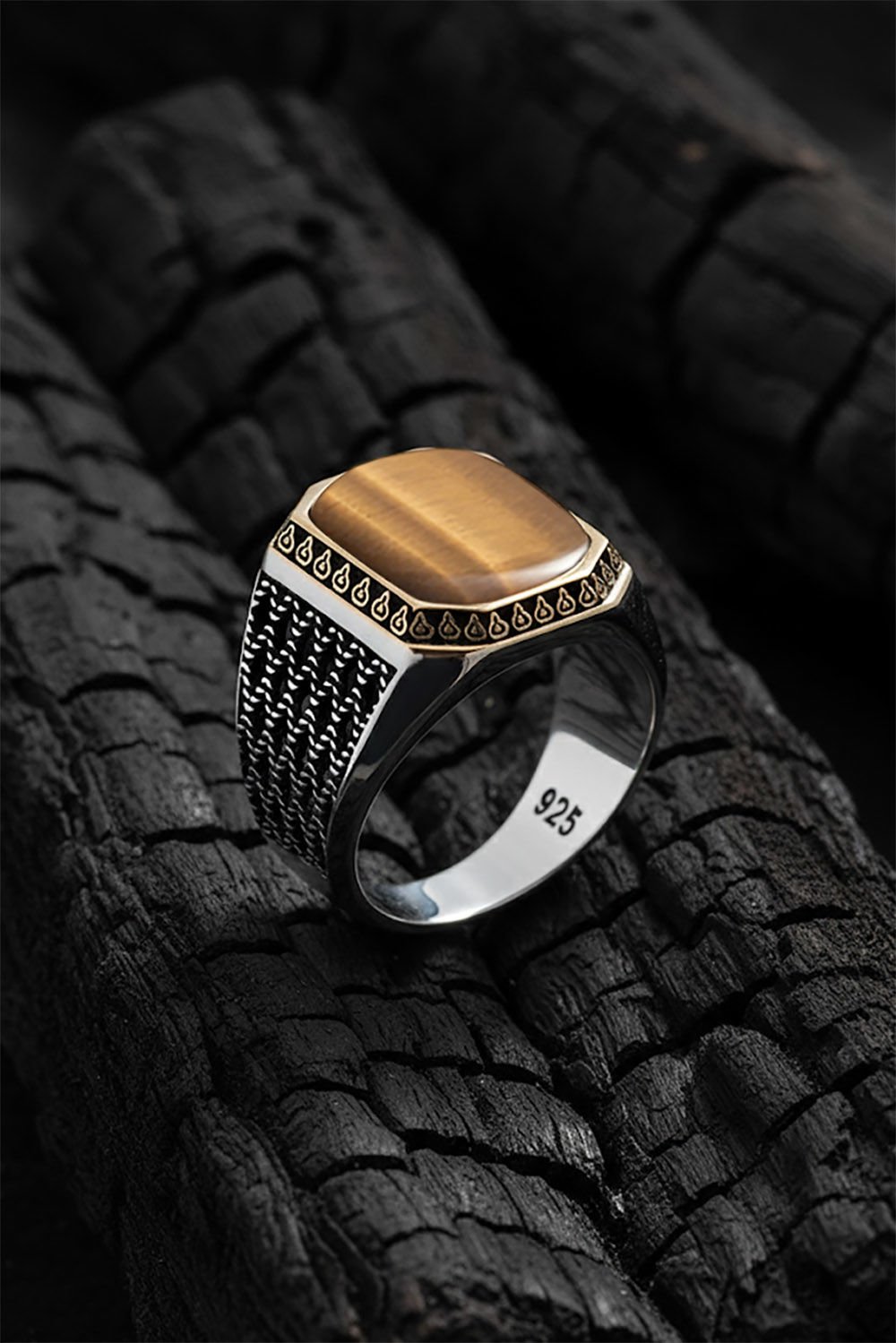 Kaplangözü Taşlı Gümüş Erkek Yüzük