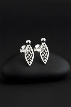 Rüzgar Yaprağı Model Gümüş Küpe