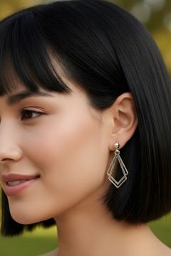 Diamond Model Gümüş Küpe