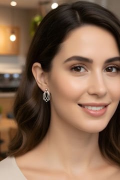 Lotus Çiçeği Model Gümüş Küpe