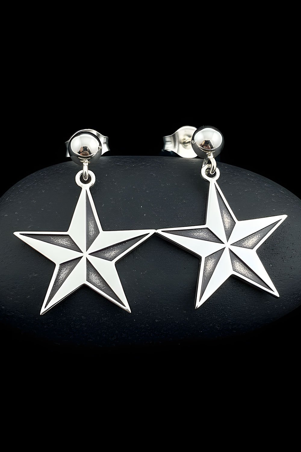 Yıldız Model Gümüş Küpe