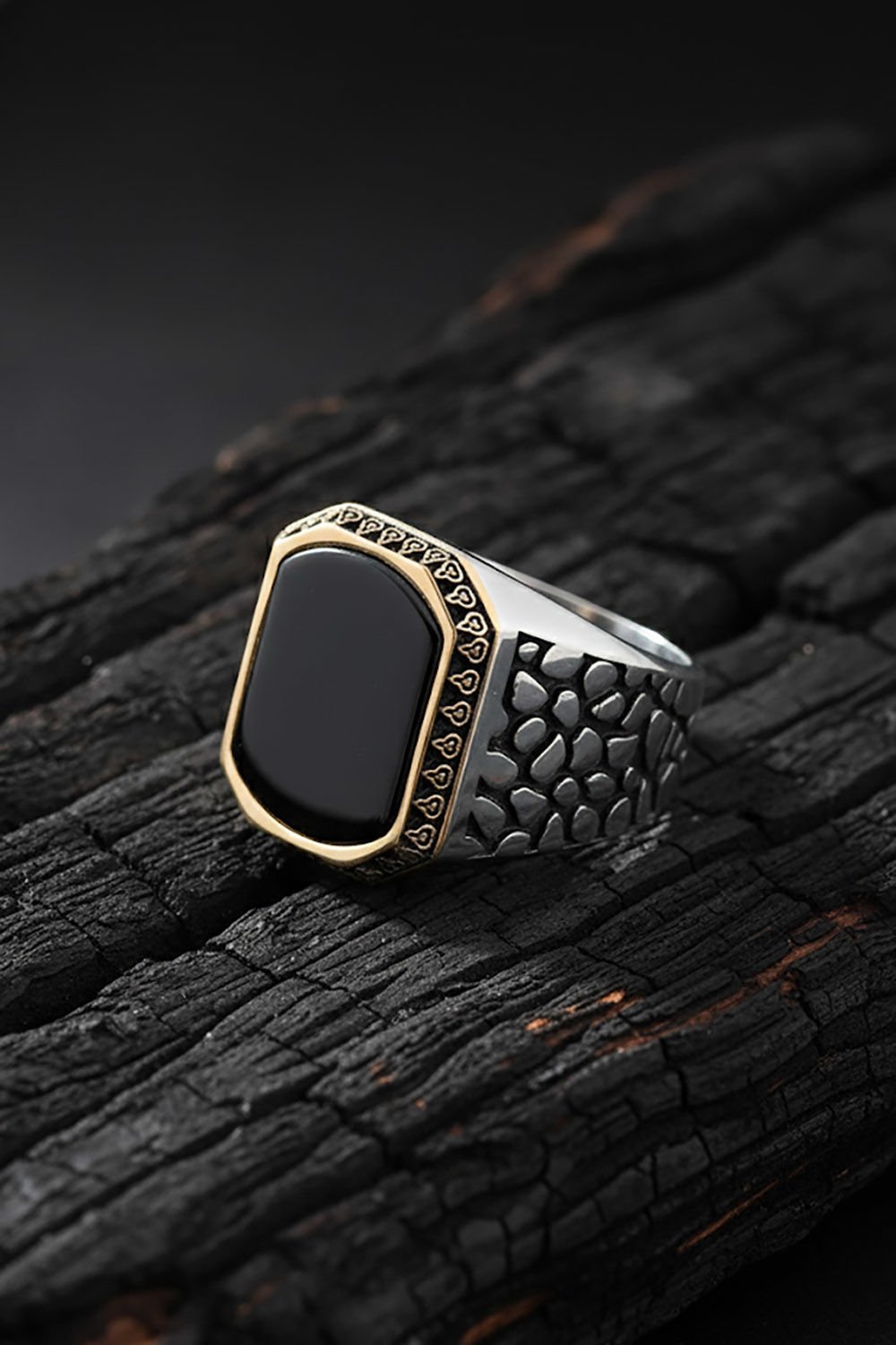 Benekli Model Oniks Taşlı Gümüş Erkek Yüzük