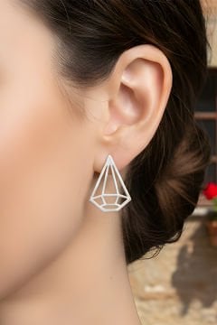 Elmas Model Gümüş Küpe