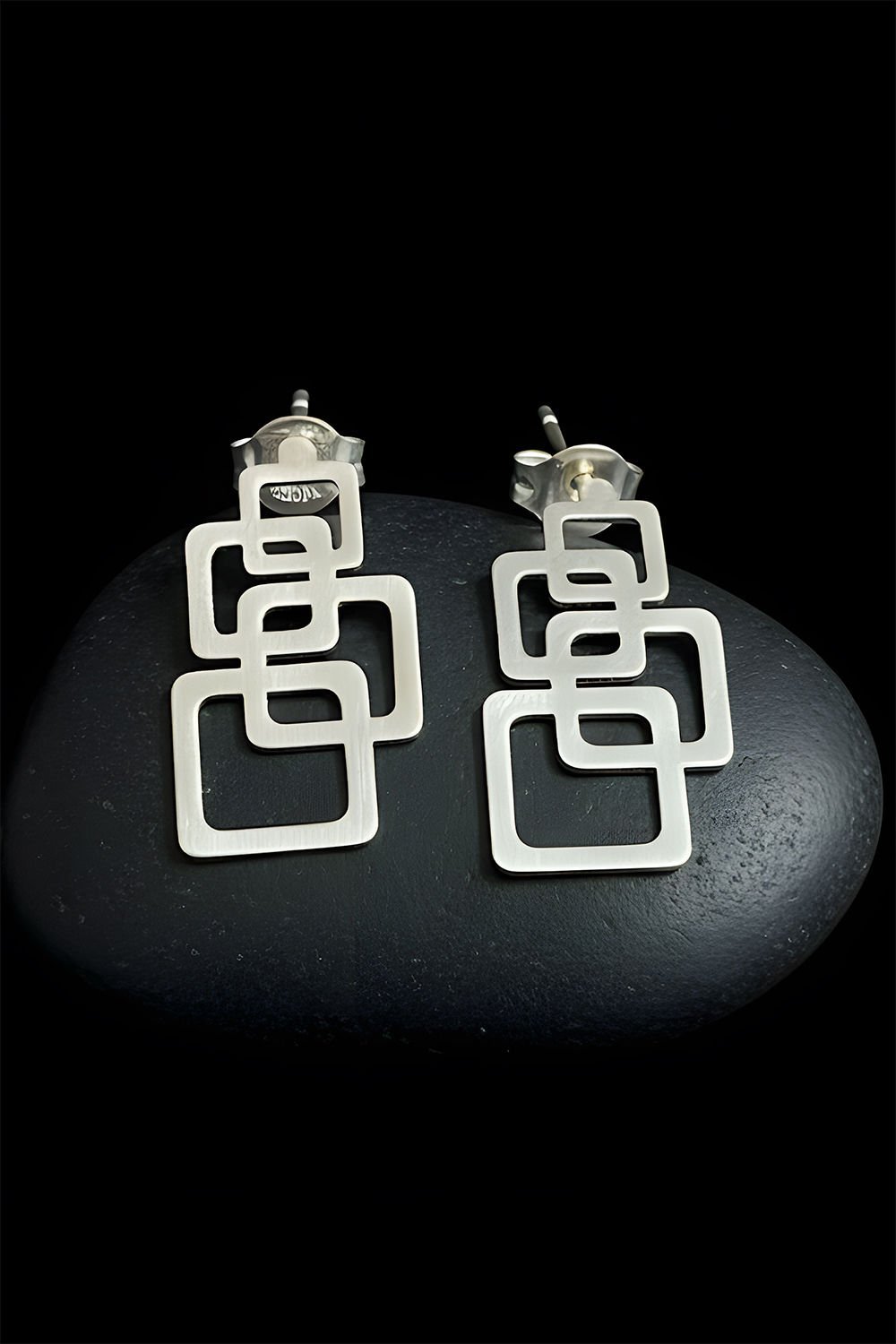 Kare Sarmal Model Gümüş Küpe