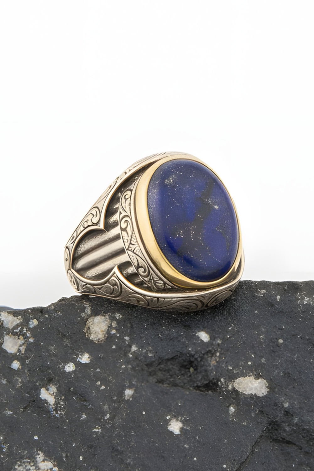 Lapis Taşlı Oval Model Gümüş Yüzük