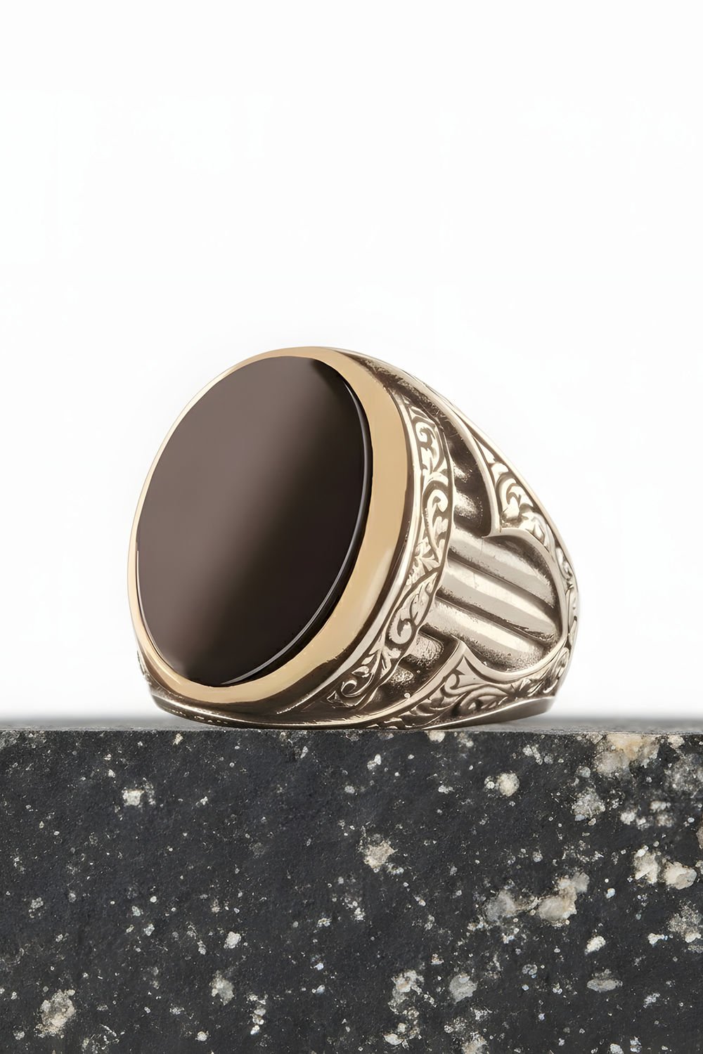 Oniks Taşlı Oval Model Gümüş Yüzük