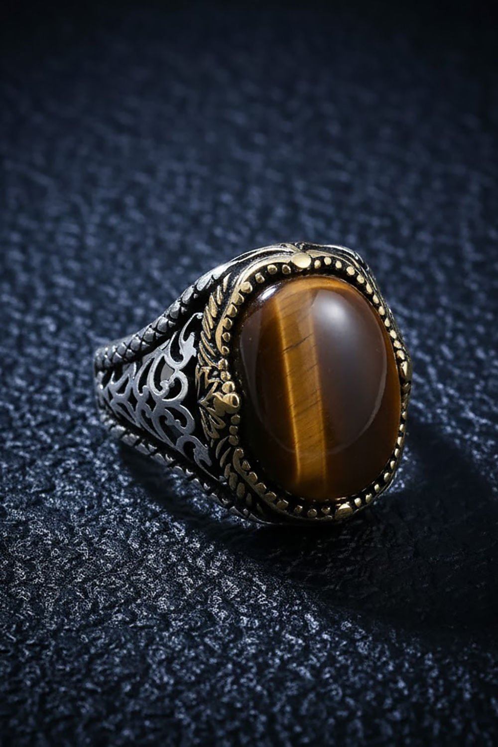 Kaplangözü Taşlı Gümüş Erkek Yüzük