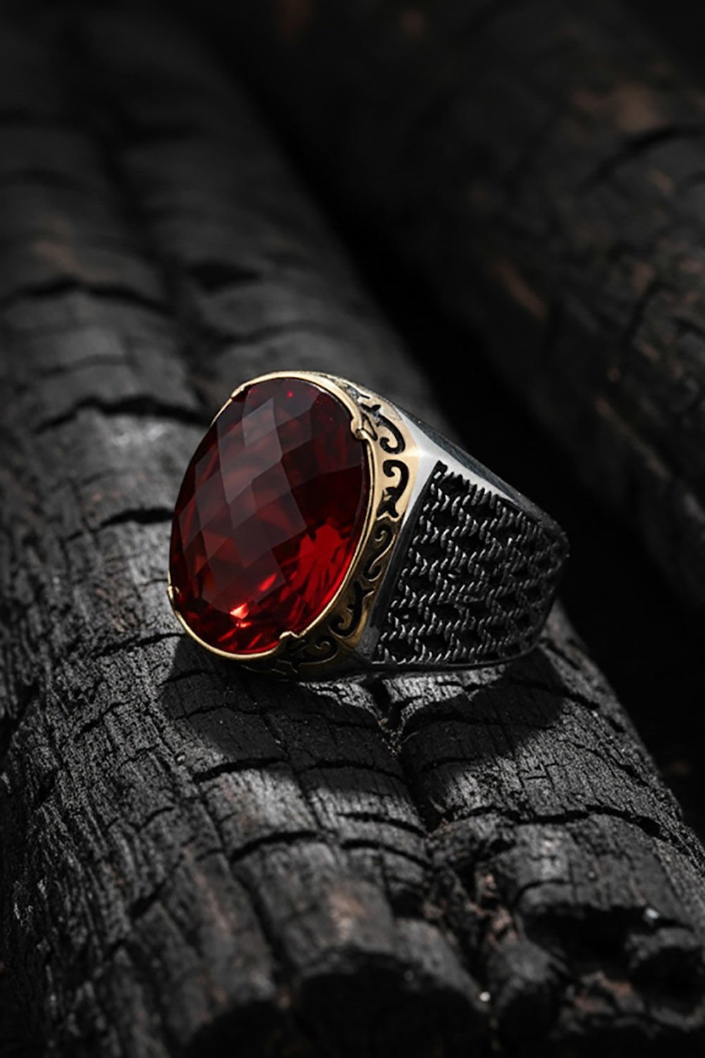 Kırmızı Zirkon Taşlı Gümüş Erkek Yüzük