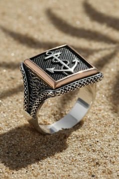 Kare Model Çapa Sembollü Gümüş Yüzük