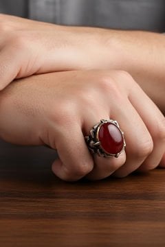 Kalem İşleme Akik Taşlı Erkek Yüzüğü