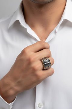 Kare Model Kalem İşlemeli Elif Desenli Yüzük