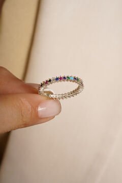 Karışık Renk Zirkon Taşlı Tek Sıra Tamtur Yüzük