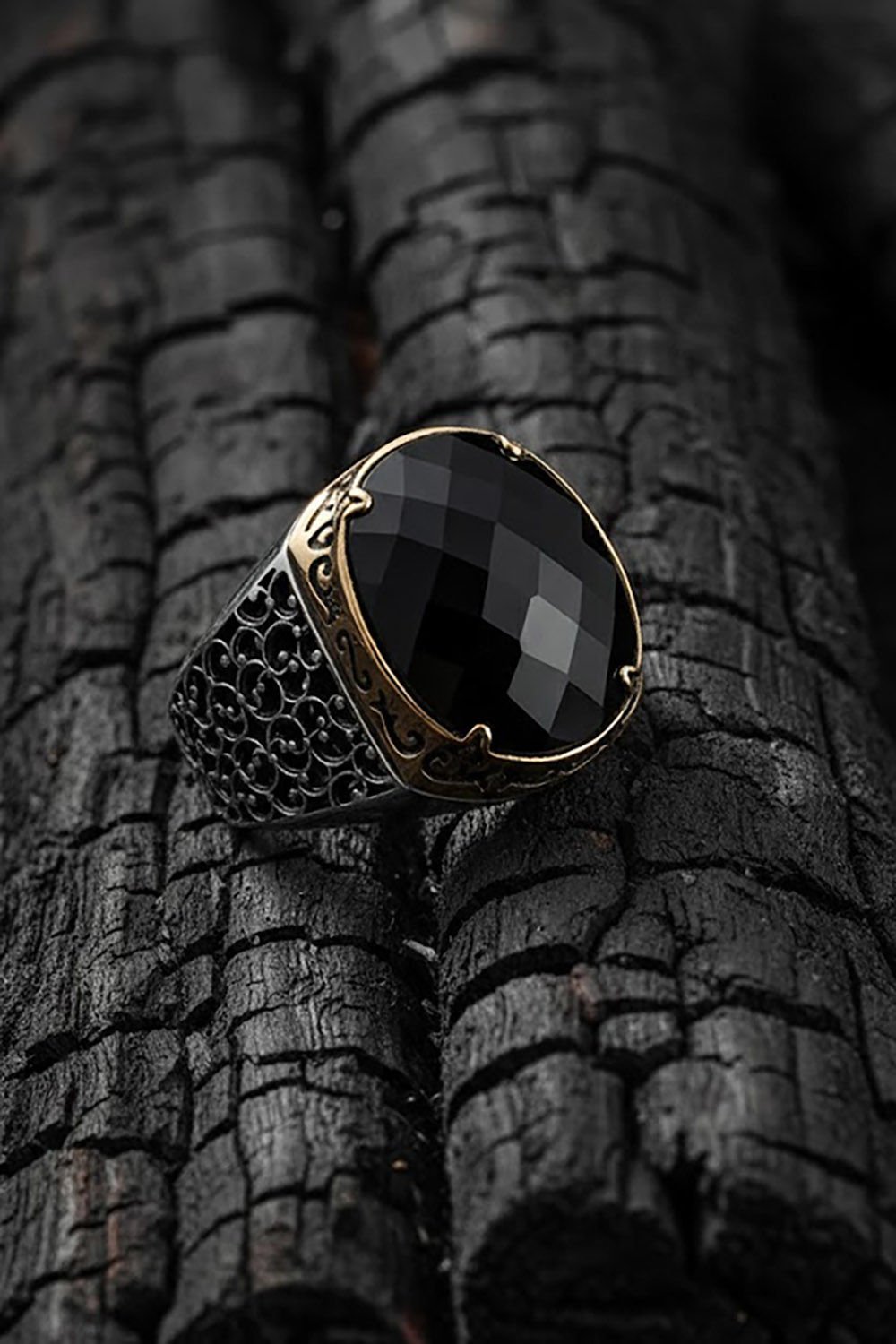 Sarmaşık Model Siyah Zirkon Taşlı Gümüş Yüzük