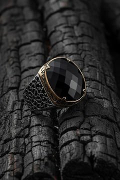 Sarmaşık Model Siyah Zirkon Taşlı Gümüş Yüzük