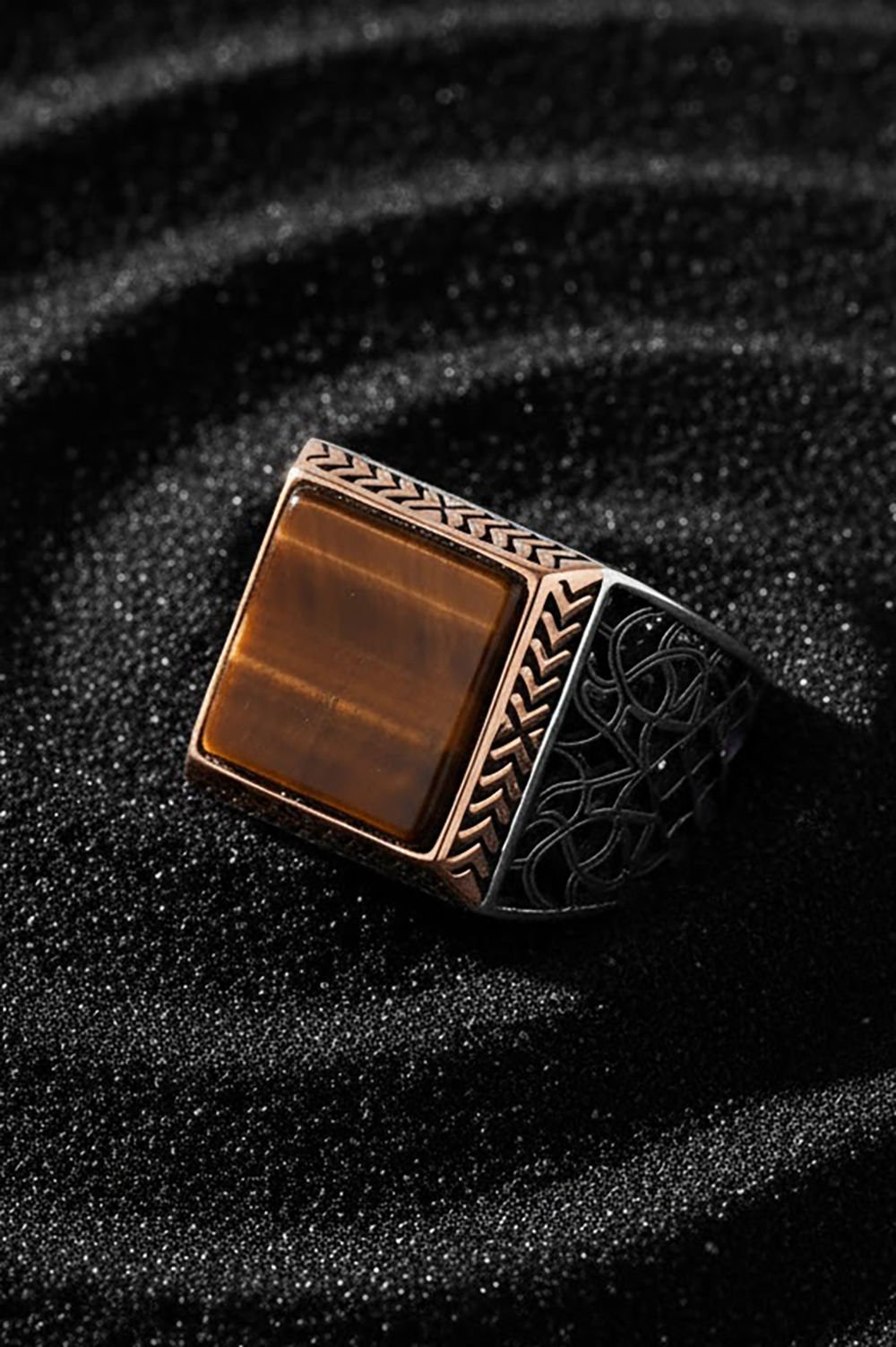 Kare Model Kaplangözü Taşlı Gümüş Yüzük