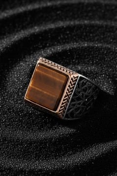 Kare Model Kaplangözü Taşlı Gümüş Yüzük