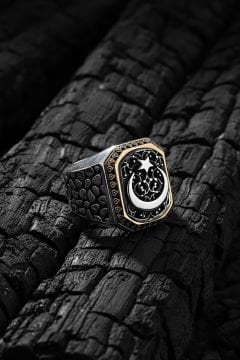 Benekli Model Ay Yıldızlı Taşsız Gümüş Yüzük