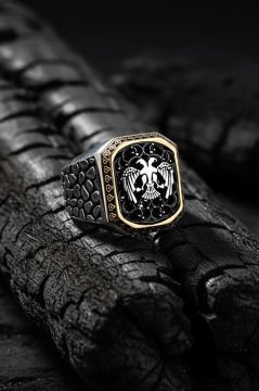 Benekli Model Selçuklu Kartallı Taşsız Yüzük