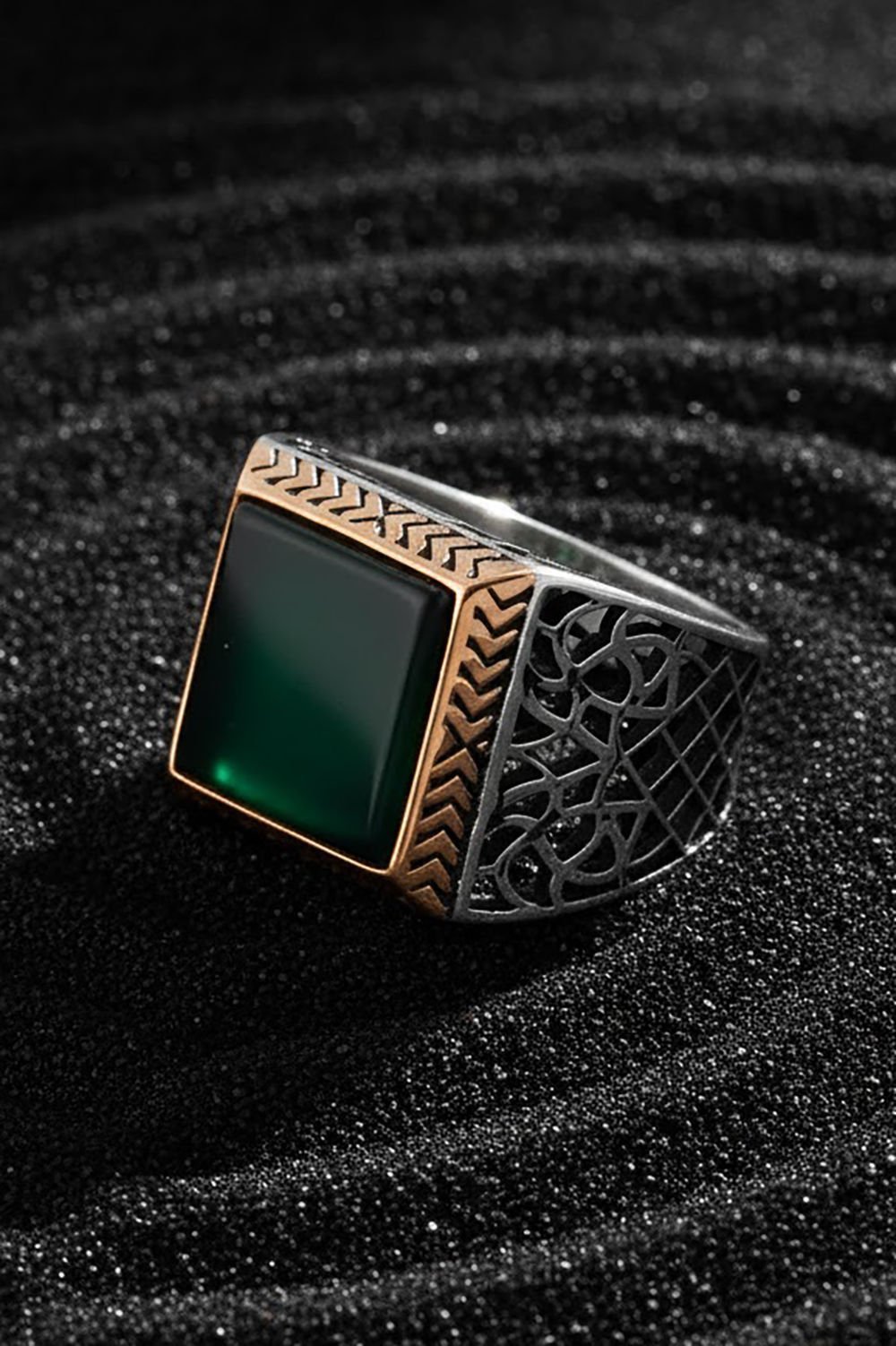 Kare Model Yeşil Akik Taşlı Gümüş Yüzük