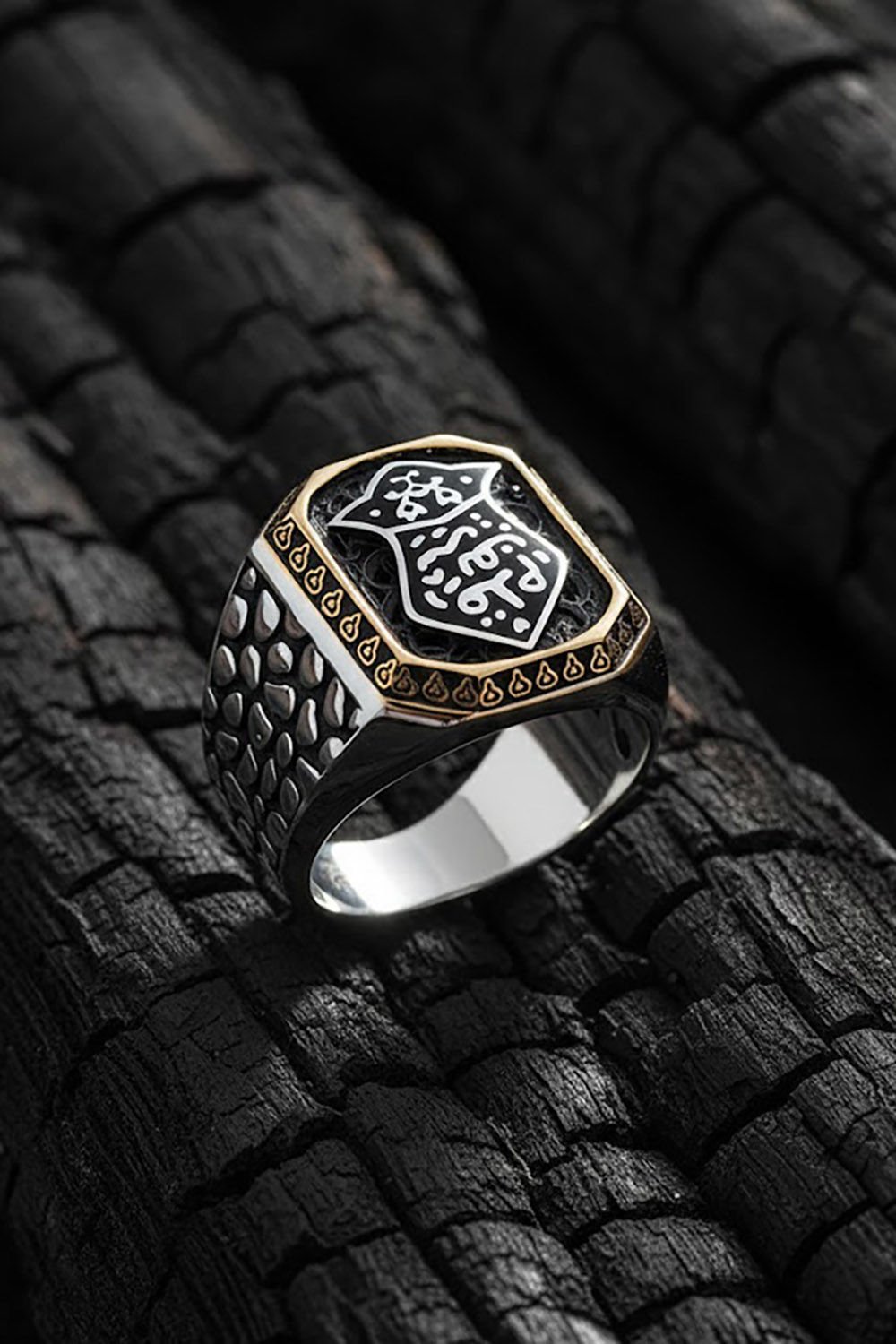 Benekli Model Kadem-i Şerif Taşsız Gümüş Yüzük