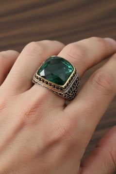 Sarmaşık İşlemeli Yeşil Zirkon Taşlı Gümüş Yüzük