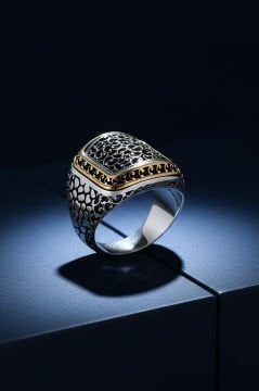 Benekli Model Sade Taşsız Gümüş Yüzük