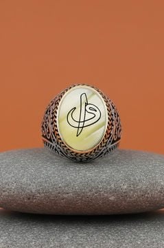 Sedef Taşı Üzerine Vav Elif Gümüş Erkek Yüzük