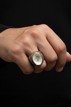 Sedef Taşı Üzerine Vav Elif Gümüş Erkek Yüzük