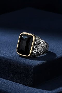 Oniks Taşlı Gümüş Yüzük