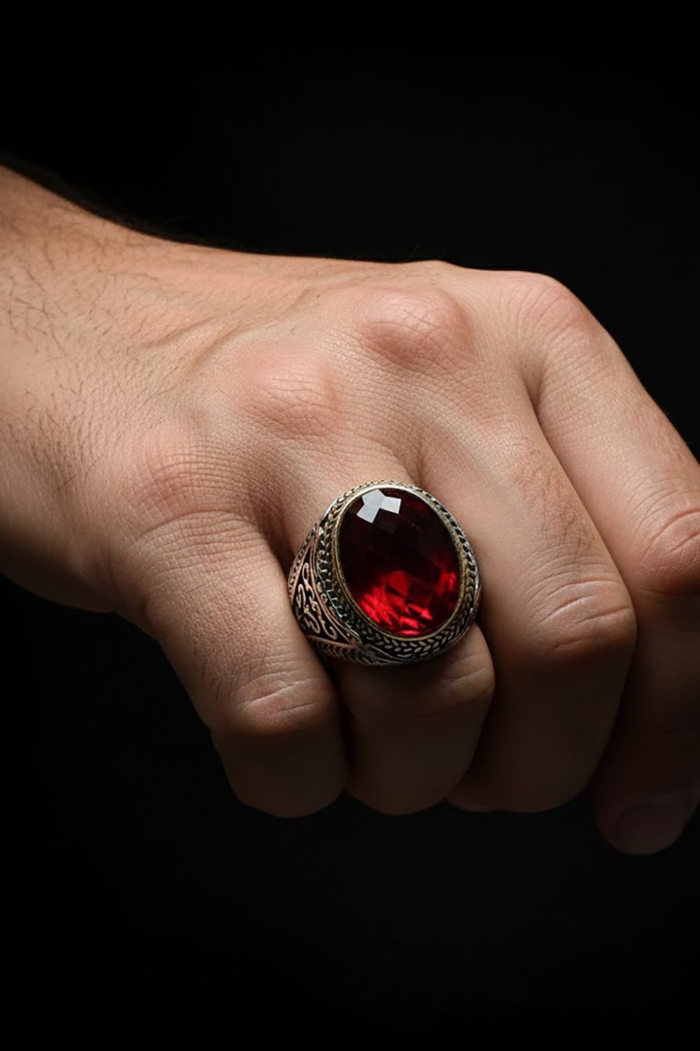 Kırmızı Zirkon Taşlı Gümüş Erkek Yüzük