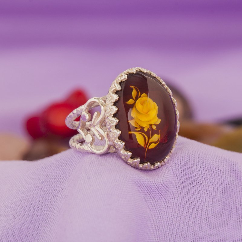 Damla Kehribar İçine Gül Oyma El İşi Gümüş Yüzük