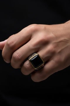 Kare Model Oniks Taşlı Gümüş Erkek Yüzük