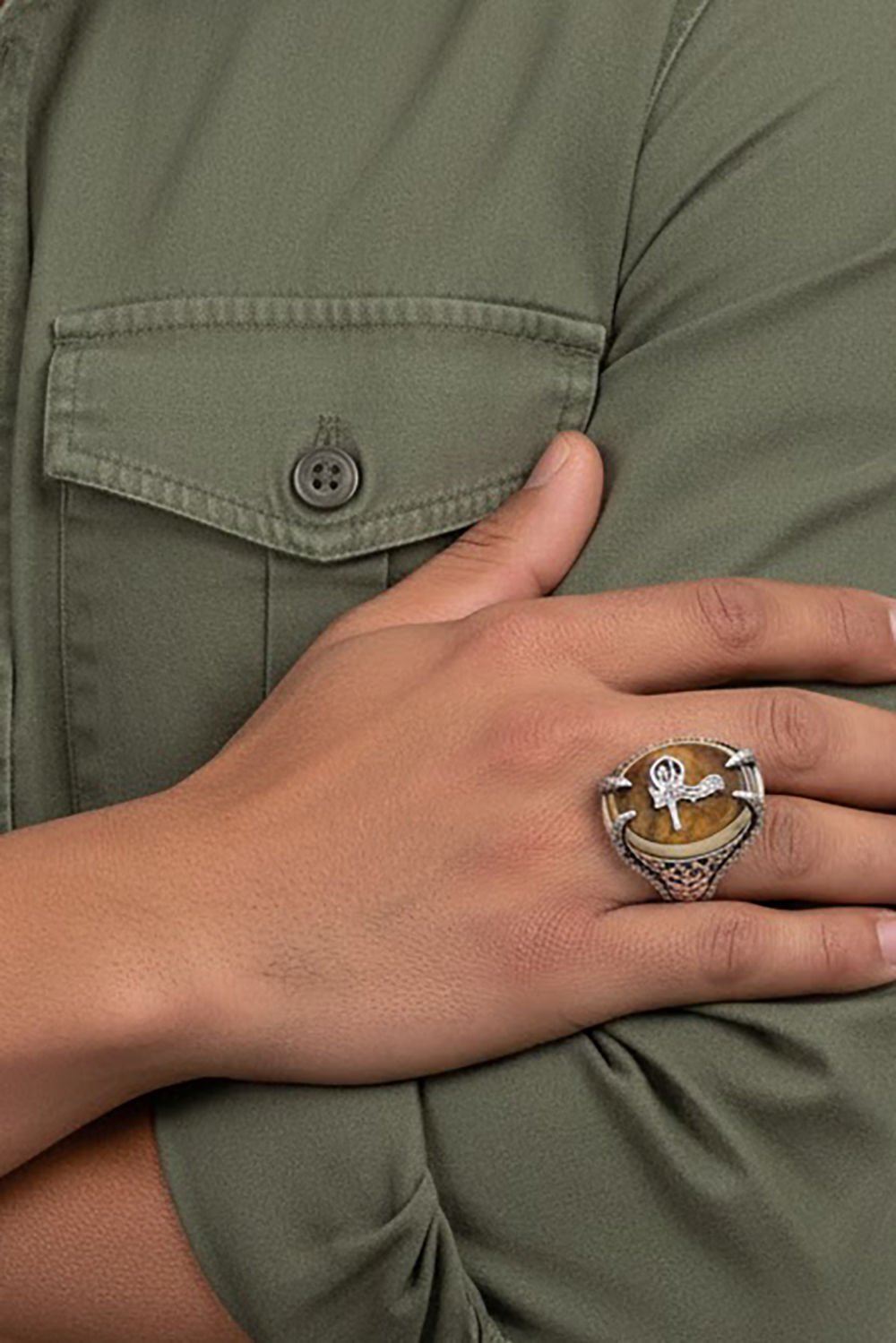 Pençe Model Kaplangözü Taşı Üzerine Tuğra Yüzük