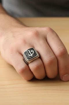 Sarmaşık Desenli Vav Elif Model Taşsız Yüzük