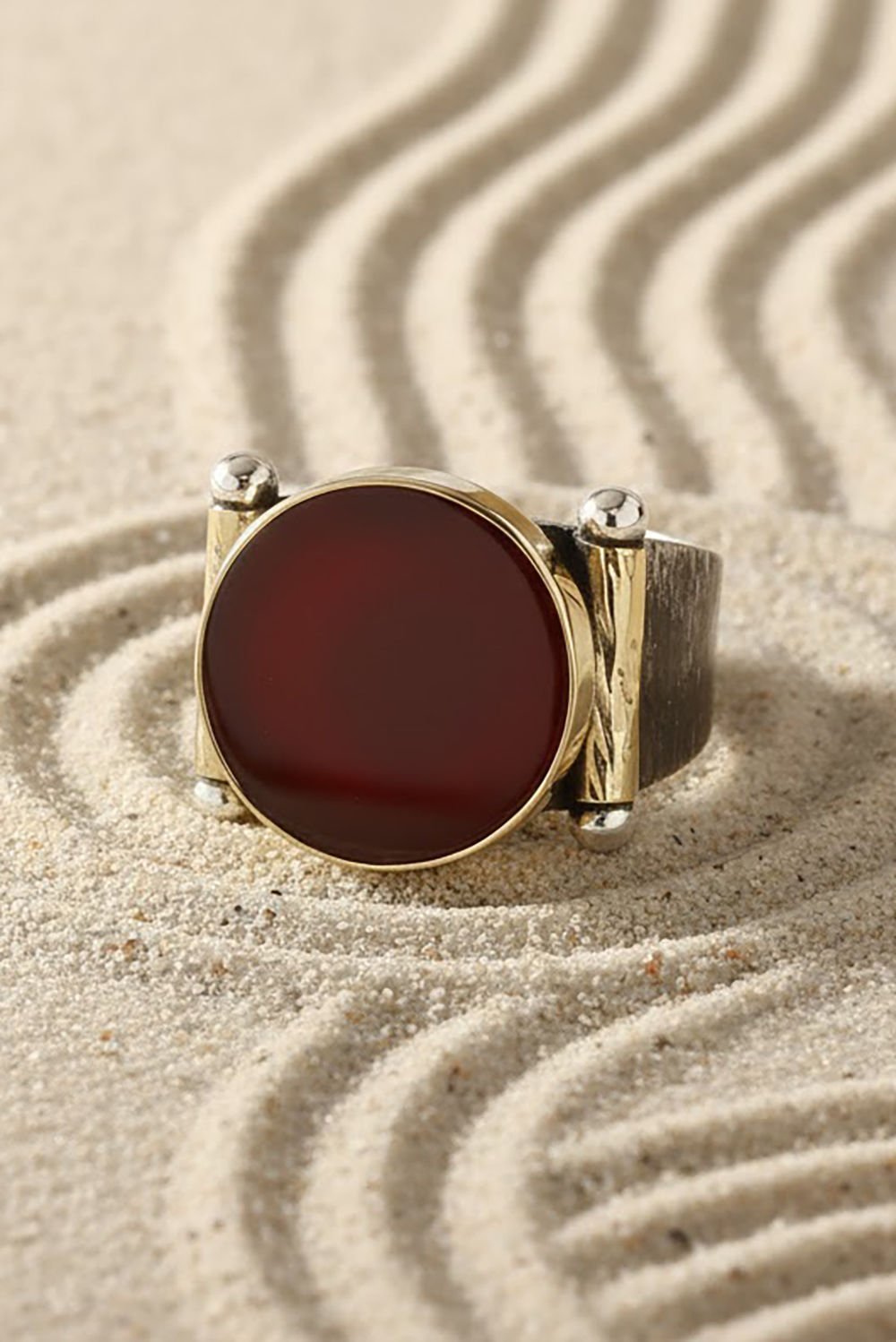 Akik Taşlı Atılgan Model Gümüş Yüzük