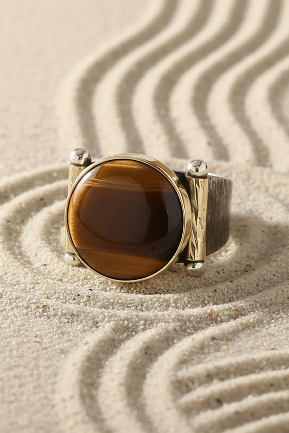 Kaplangözü Taşlı Atılgan Model Gümüş Yüzük