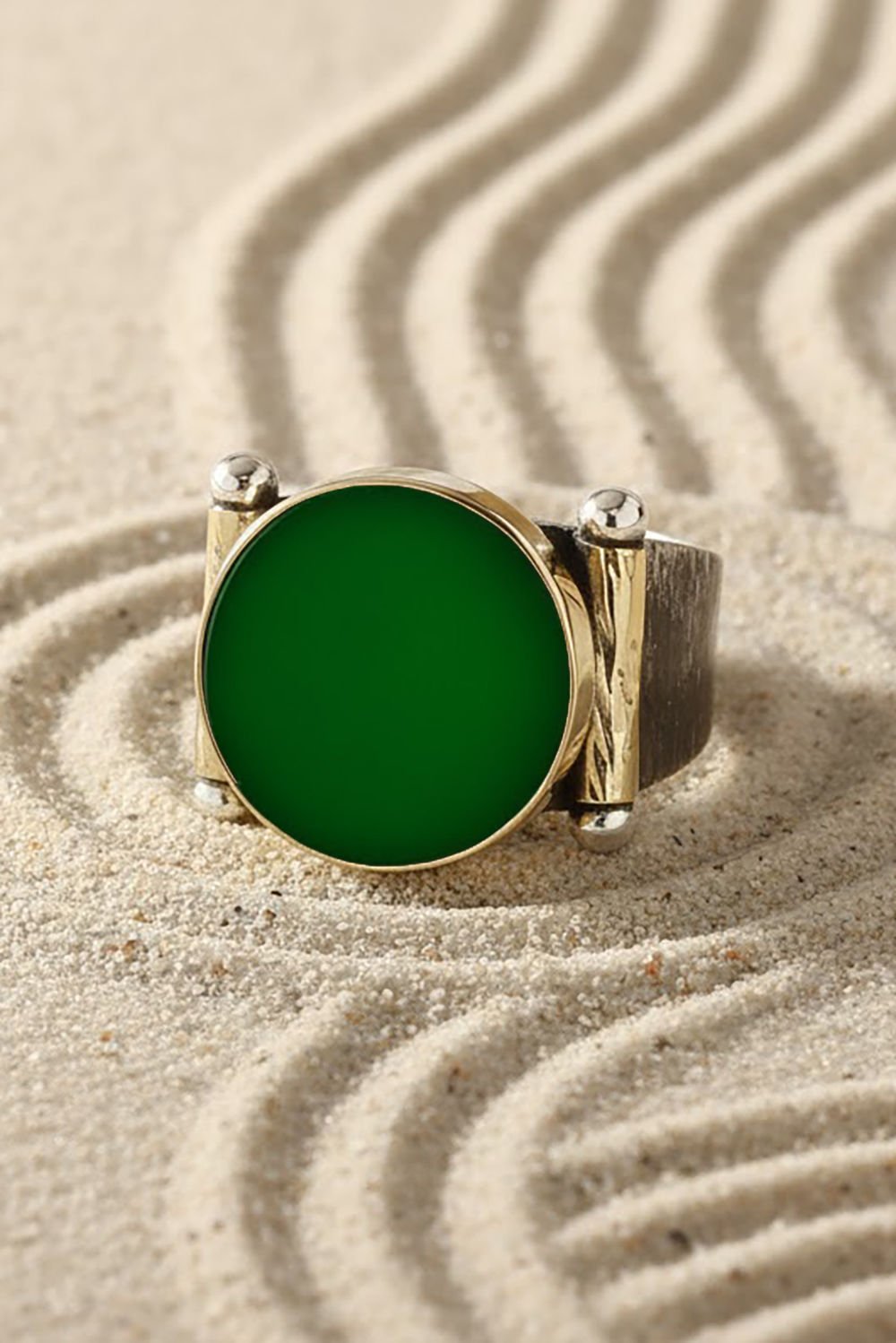 Yeşil Akik Taşlı Atılgan Model Gümüş Yüzük